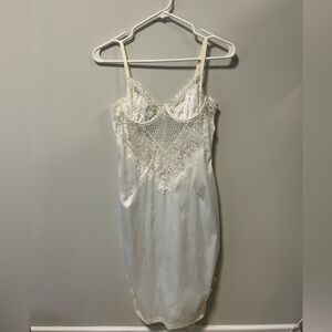 Source Unknown White Lace Chemise